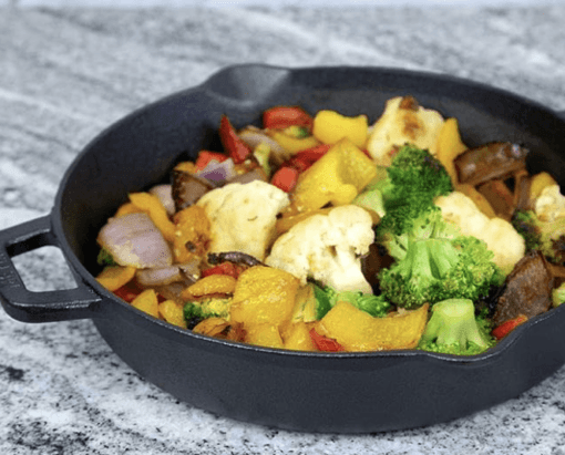 Meyer Pre Seasoned Cast Iron Skillet | Fry Pan | Iron Pan | Cast Iron Cookware| Cast Iron Frying Pan with 2 Side Handles | Gas and Induction Compatible, 24cm/ 1.6 litres, Black
